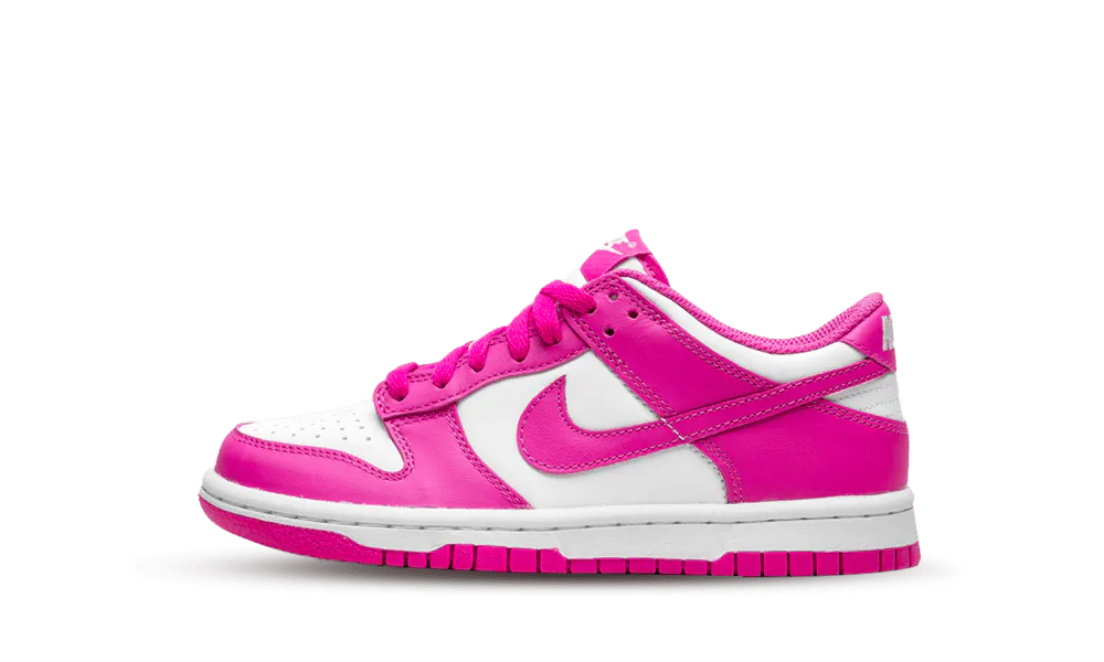 Nike Dunk Low Active Fuchsia (GS) – Accessorio premium elegante