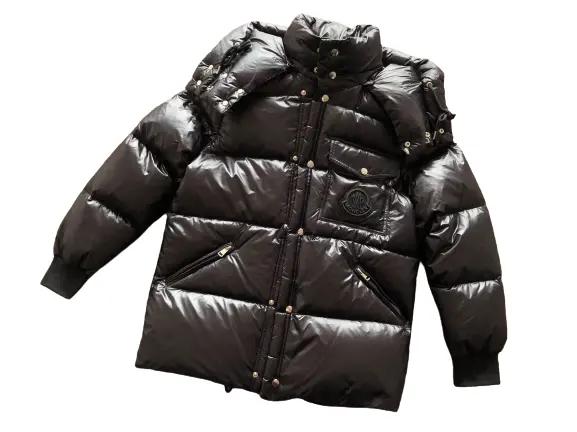 JACKET-MNCLR – Accessorio premium elegante