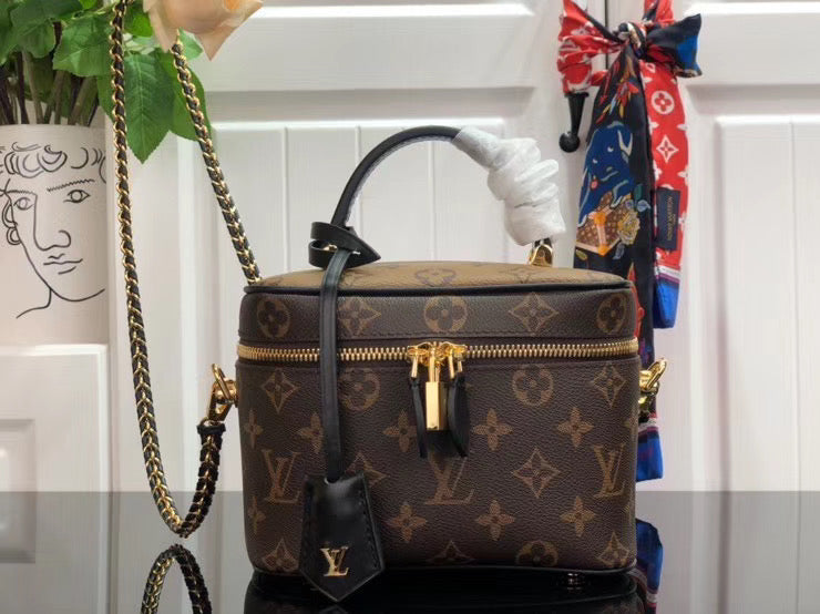 Vanity lv – Accessorio premium elegante