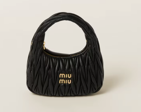 Borsa hobo Wander in nappa matelassé – Accessorio premium elegante