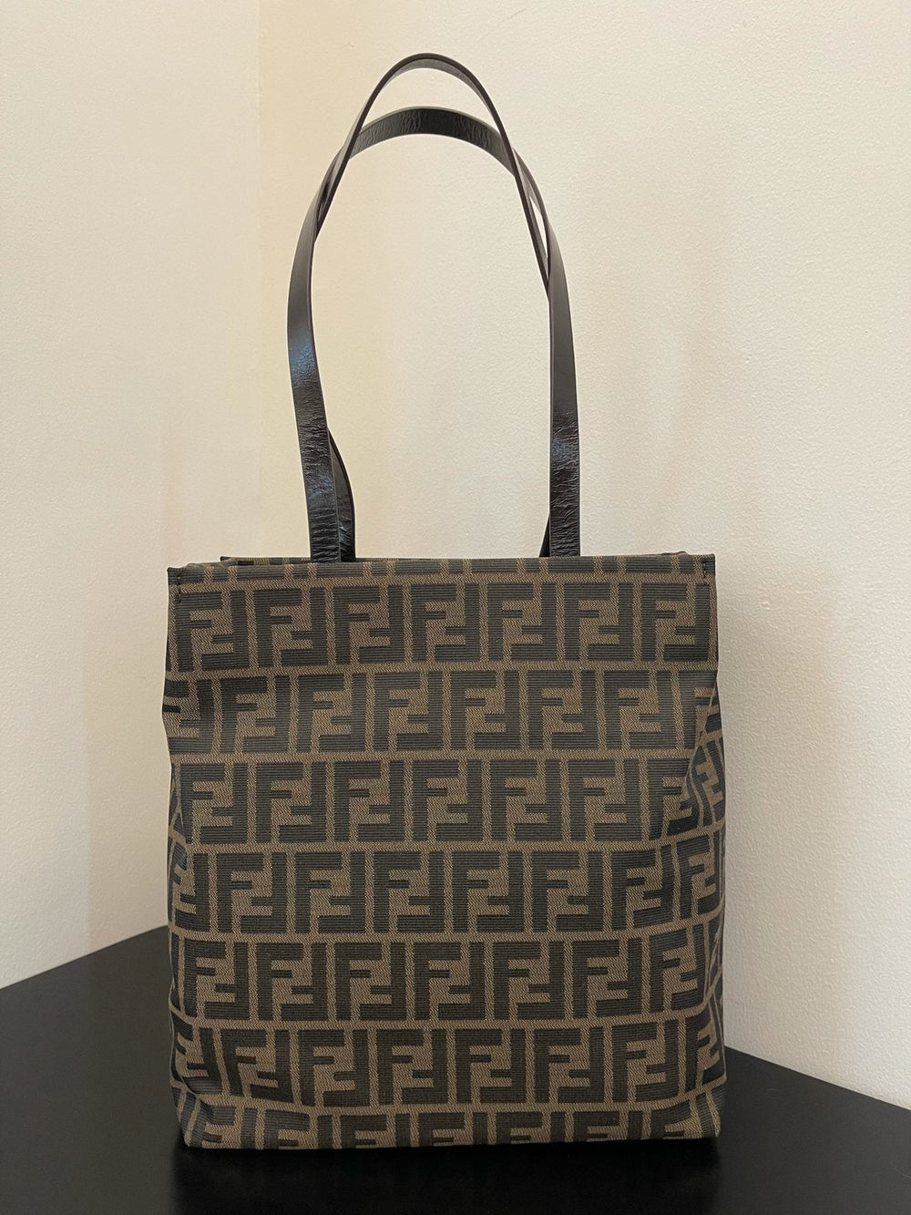 FENDI VINTAGE BAG – Accessorio premium elegante