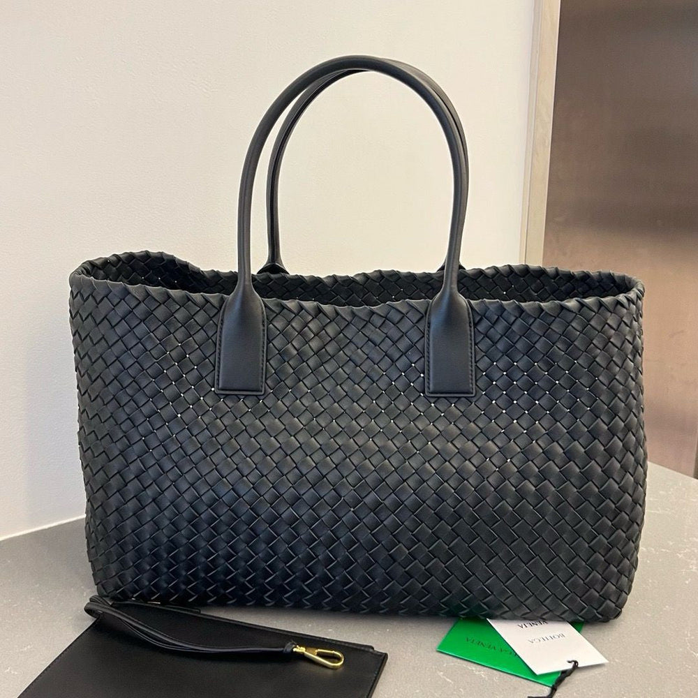 BOTTEGA VENETA – Accessorio premium elegante