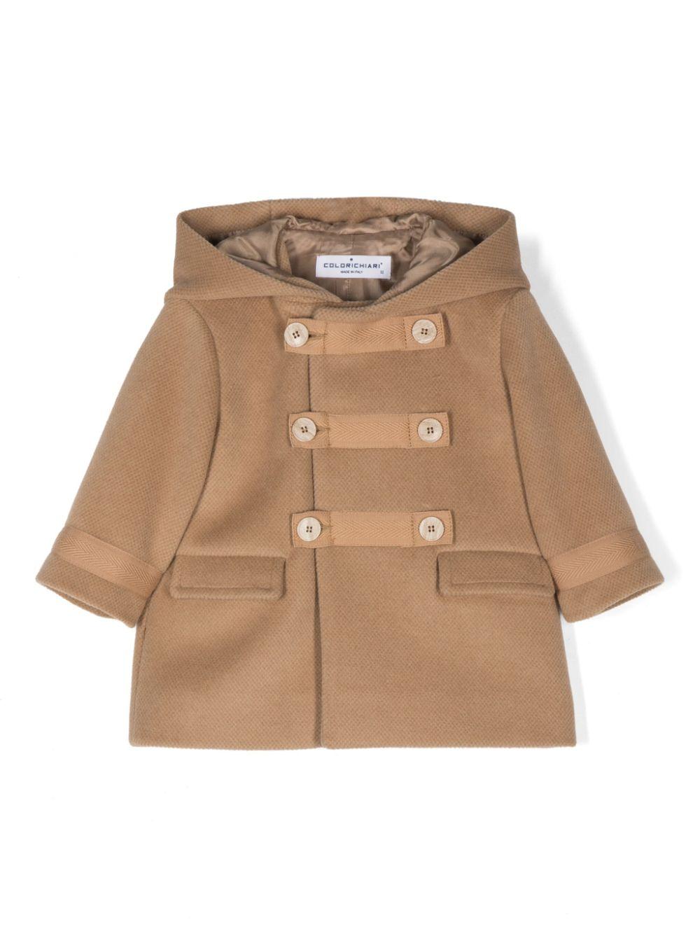Cappotto per neonati Colorichiari marrone con chiusura doppiopetto con bottoni – Accessorio premium elegante