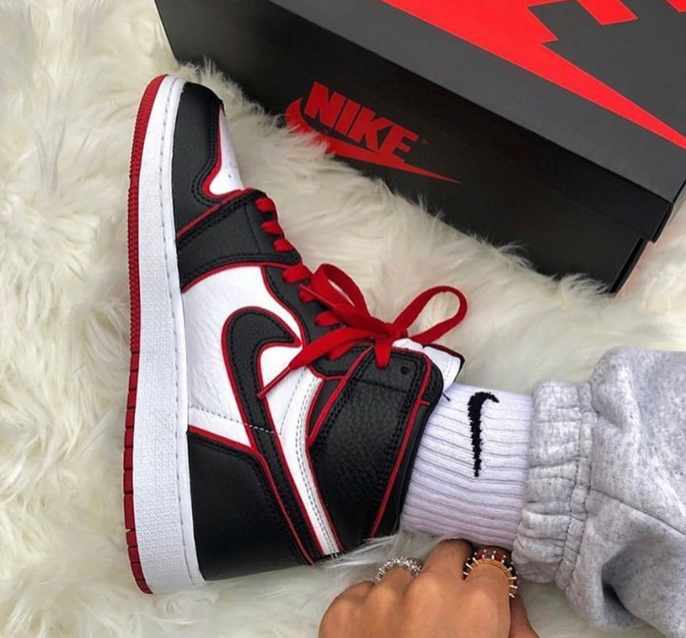 Air Jordan 1 – Accessorio premium elegante
