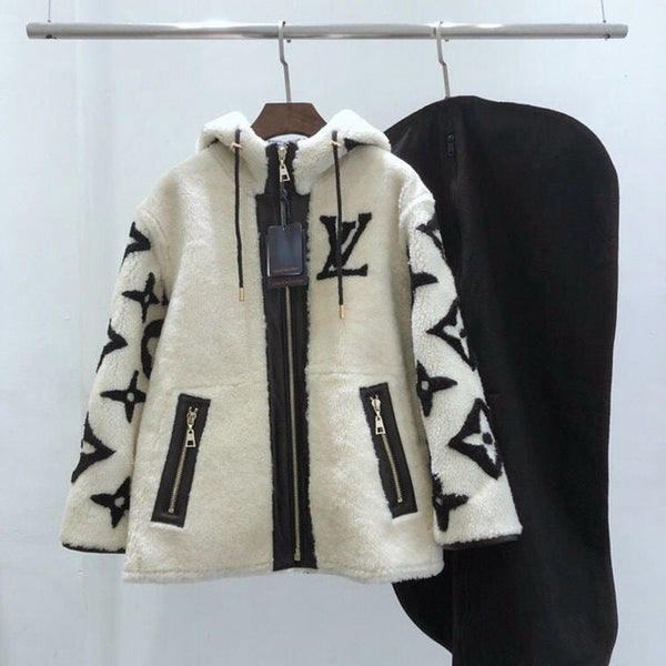 Veste Louis Vuitton – Accessorio premium elegante