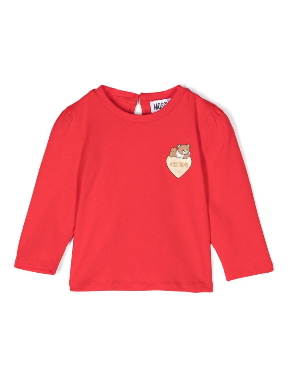T-shirt per neonata rossa Moschino Kids con stemma Teddy Bear e cuoricino – Accessorio premium elegante