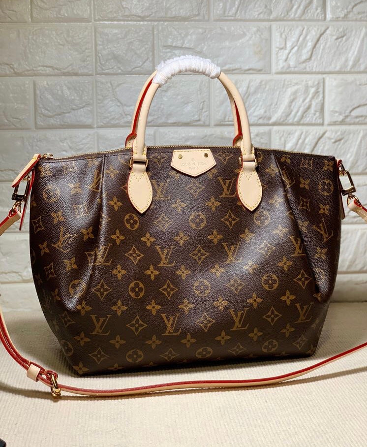 LV Turenne – Accessorio premium elegante