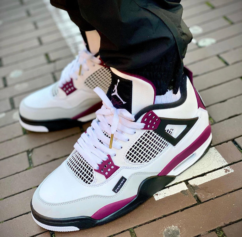 Air Jordan 4 – Accessorio premium elegante