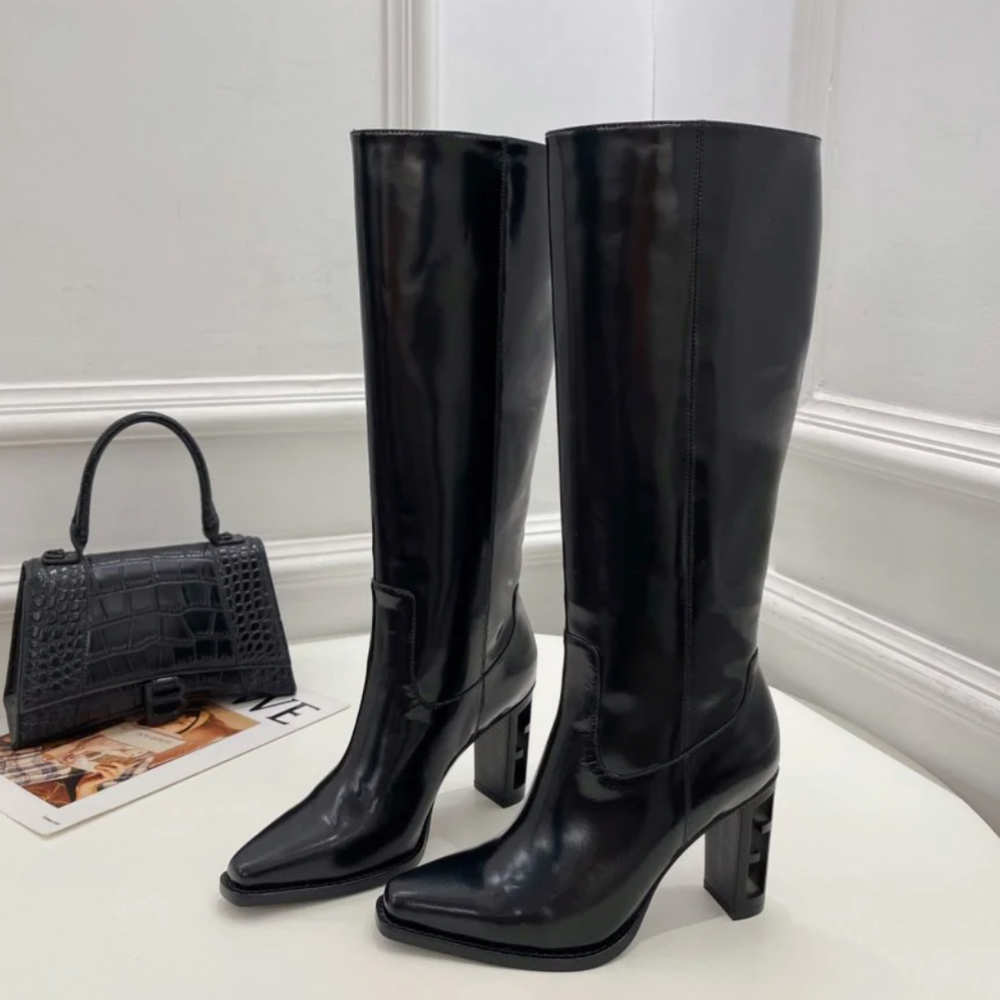 Bottes Fendi – Accessorio premium elegante