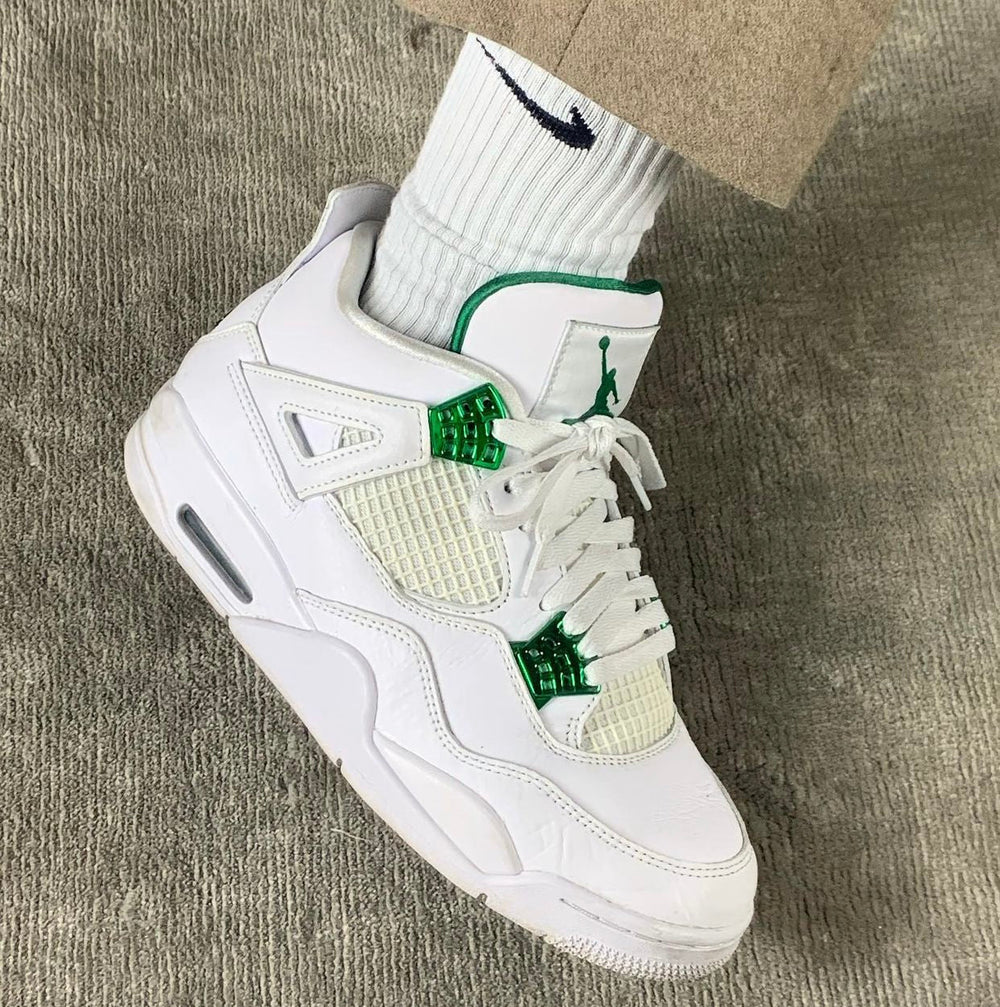 Air Jordan 4 – Accessorio premium elegante