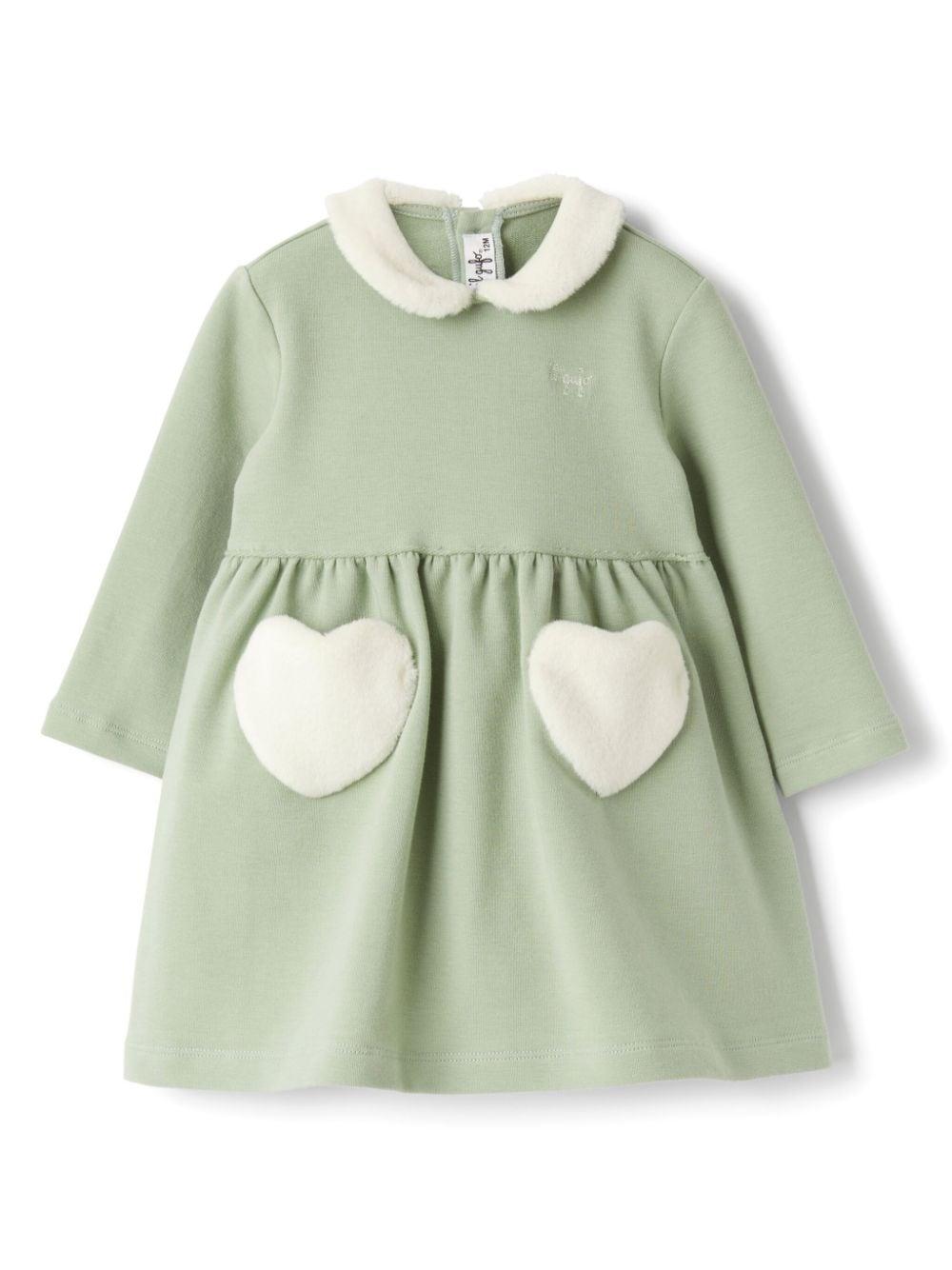 Abito con applicazione per neonata Il Gufo verde con motivo a cuori – Accessorio premium elegante
