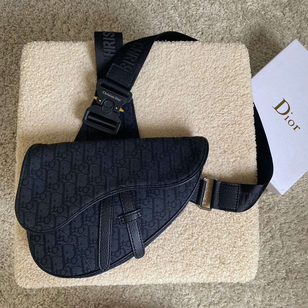 Saddle Dior – Accessorio premium elegante