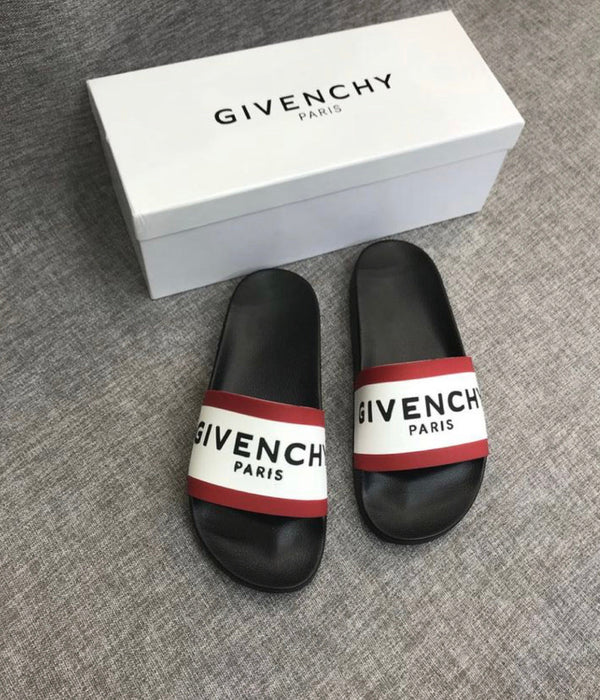 Claquettes Givenchy – Accessorio premium elegante