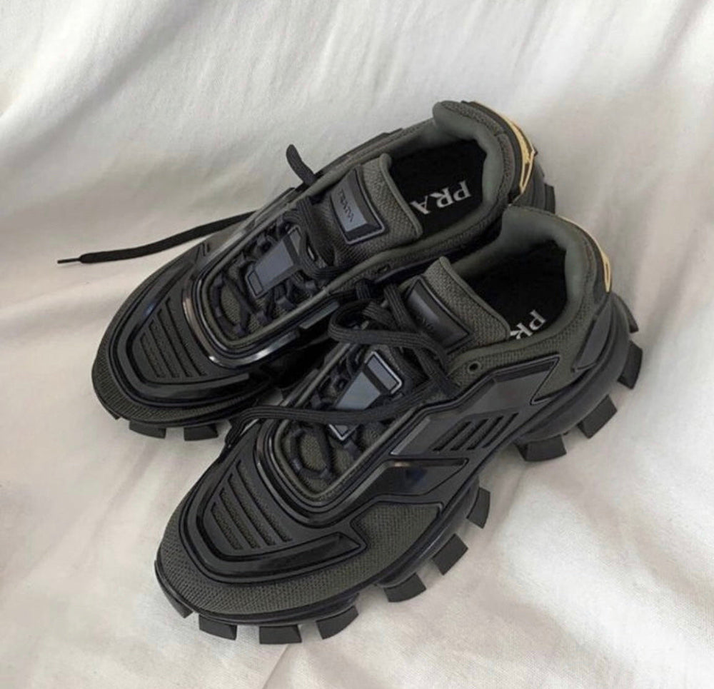 Prada Cloudbust – Accessorio premium elegante