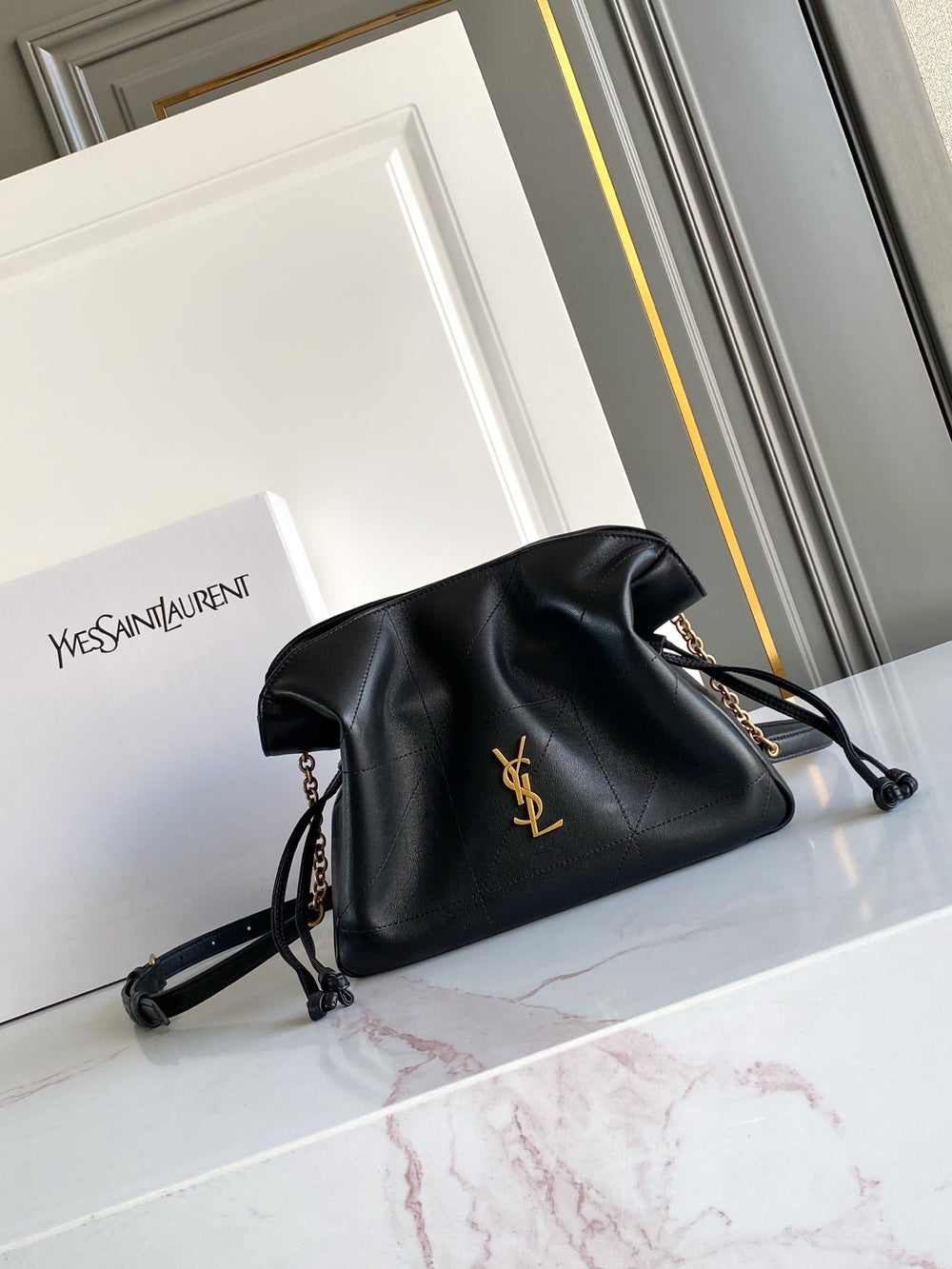JAMIE BLACK – Accessorio premium elegante