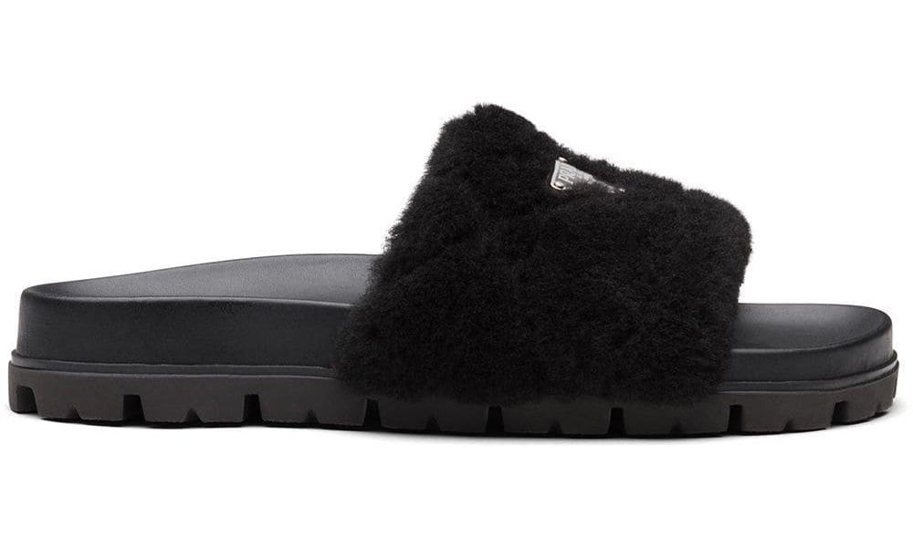 Prada shearling slides – Accessorio premium elegante