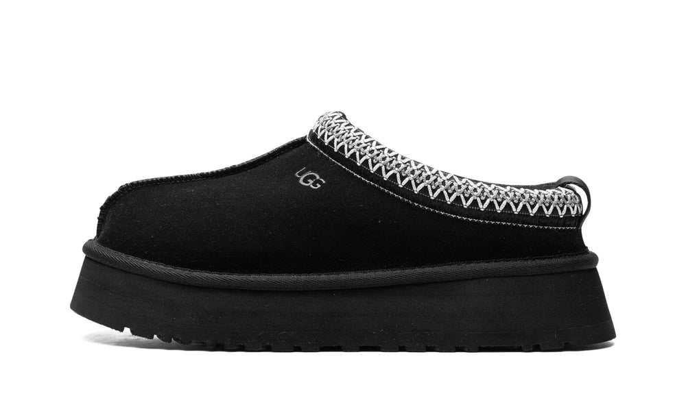 TAZZ Slipper Black – Accessorio premium elegante