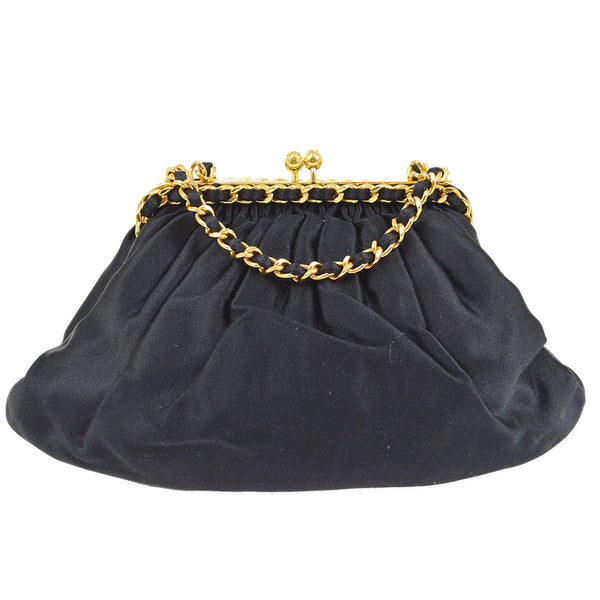 CHANEL 1996-1997 Black Satin Kisslock Shoulder Bag – Accessorio premium elegante