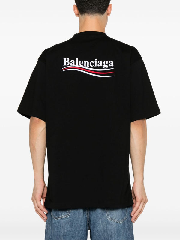 T-shirt Political – Accessorio premium elegante