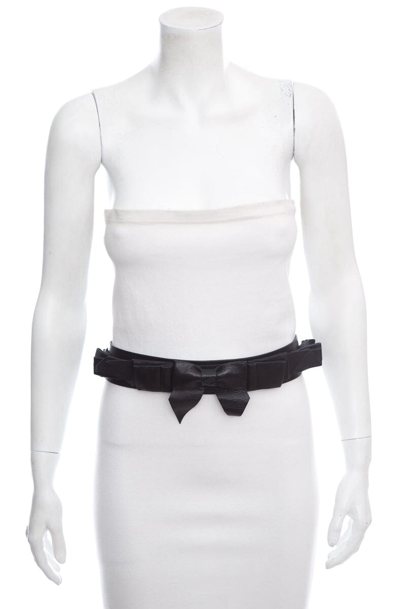 Chanel 2008 Black Leather Bow Belt SZ 90/36 – Accessorio premium elegante