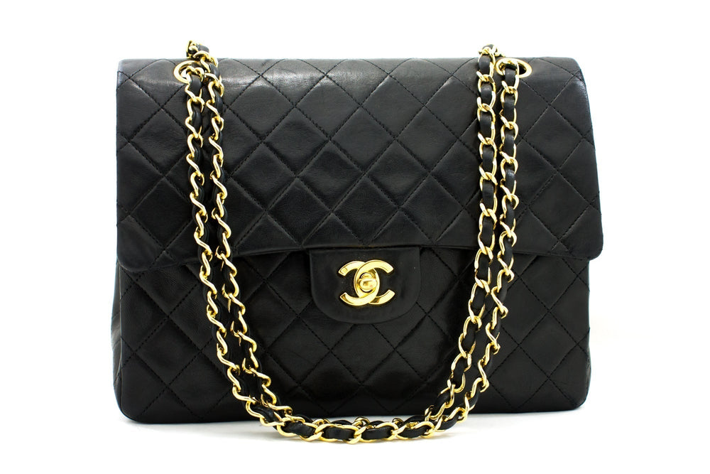 CHANEL 2.55 Double Flap Square Chain Shoulder Bag Black Lambskin i14 – Accessorio premium elegante