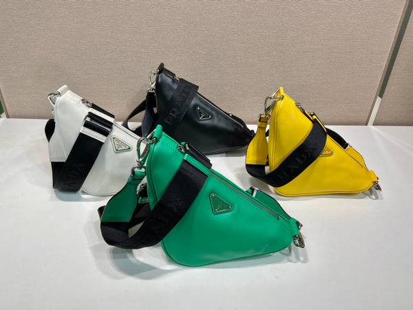 Prada Crossbody – Accessorio premium elegante