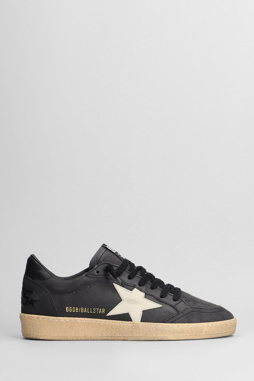 BALL STAR IN PELLE NERA – Accessorio premium elegante