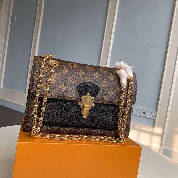 LV Victorie – Accessorio premium elegante