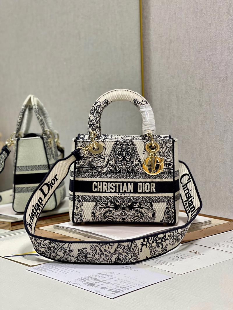 Lady D – Accessorio premium elegante