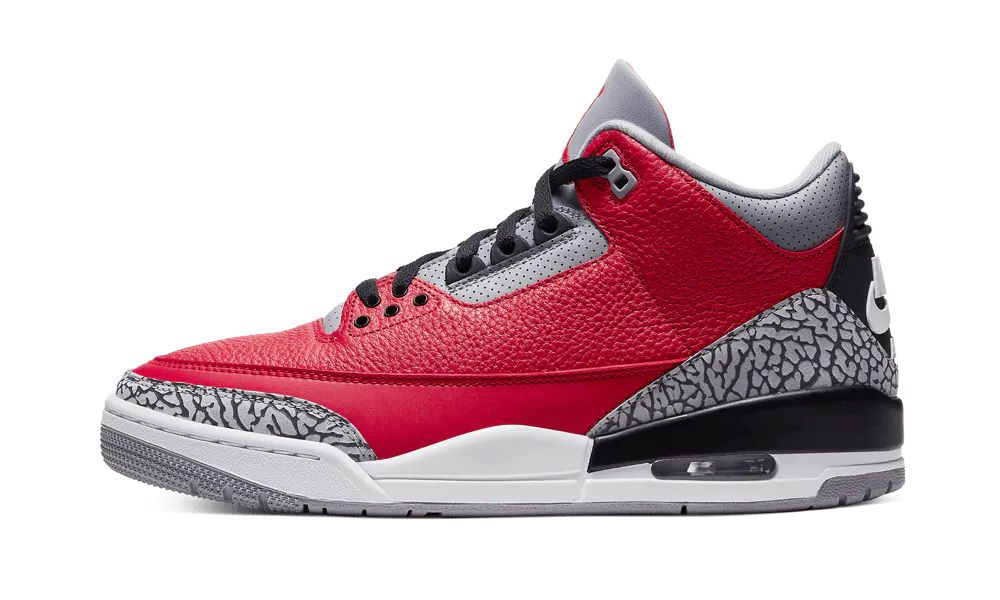 J3 RETRO-SE FIRE RED – Accessorio premium elegante