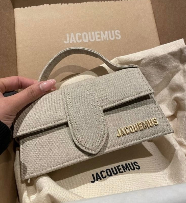 Sac Jacquemus Grand Bambino – Accessorio premium elegante