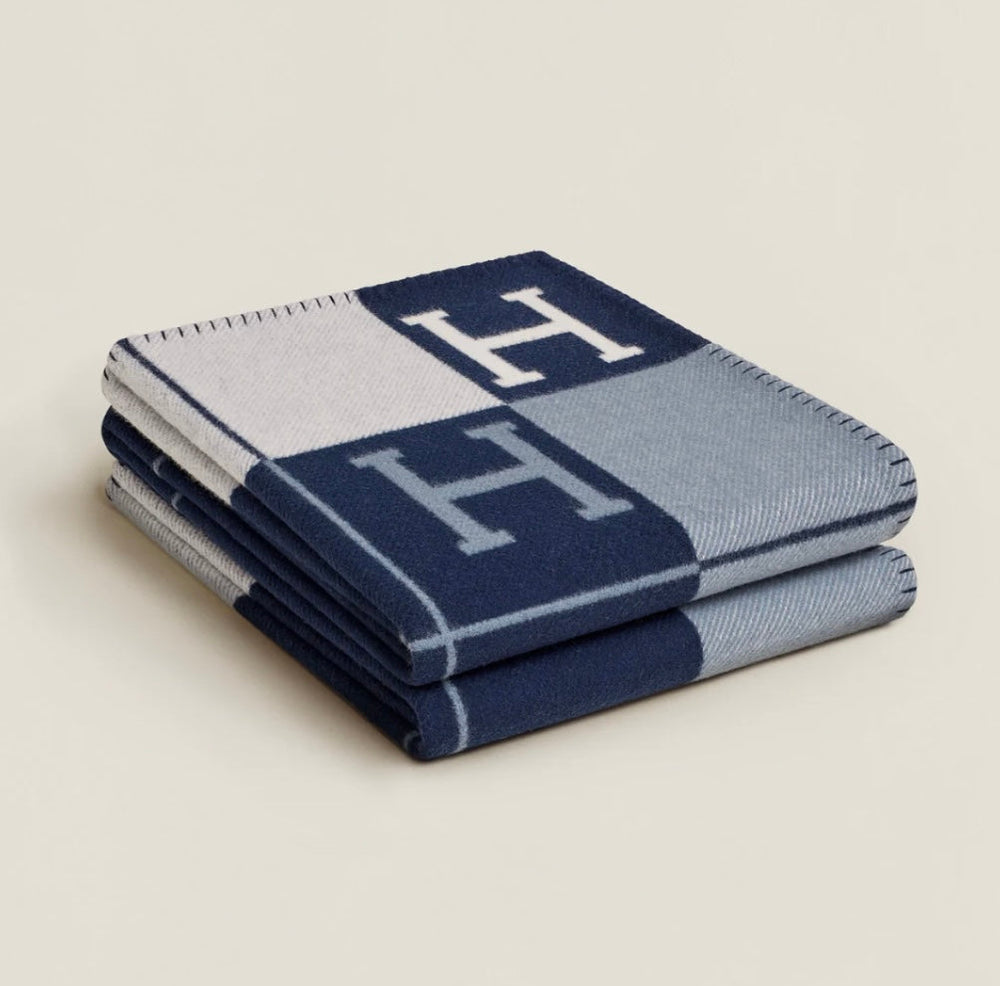 PLAID MATRIX BLU – Accessorio premium elegante