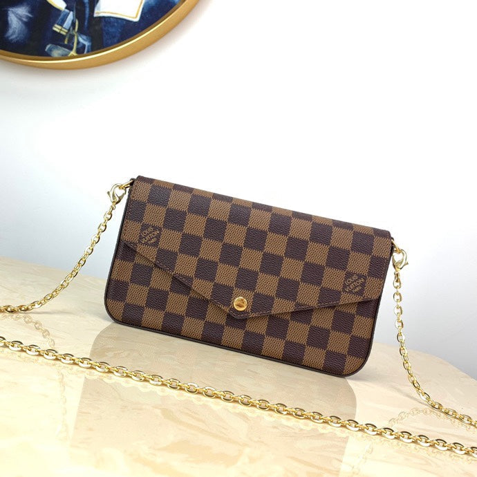 LV POCHETTE FÉLICIE – Accessorio premium elegante