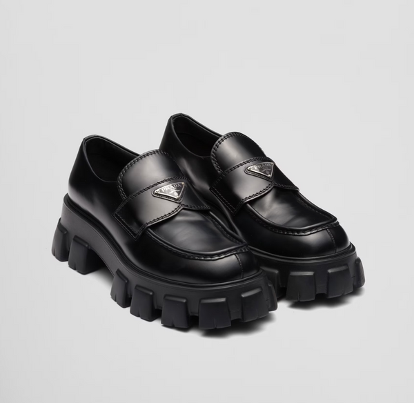 Shoes Monolith