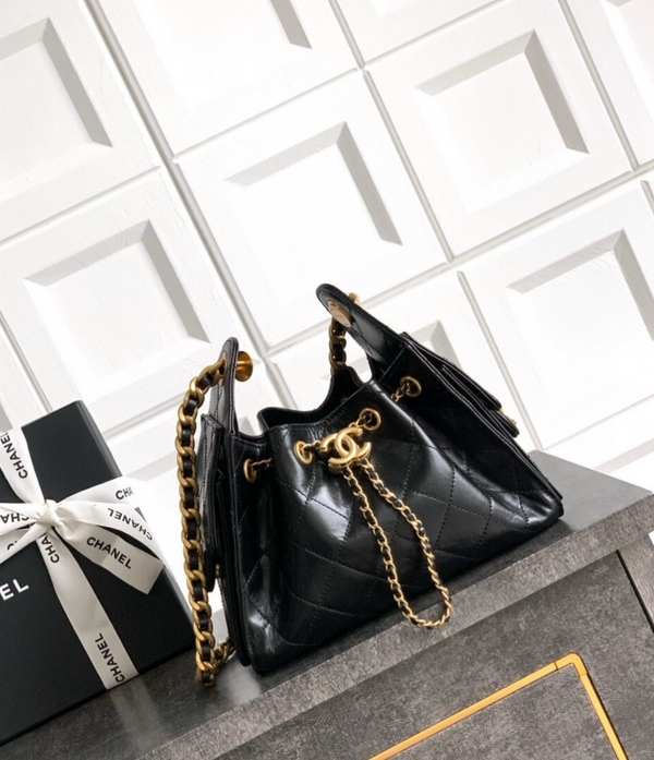 Hobo 25 – Accessorio premium elegante