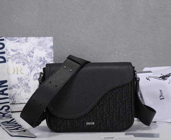 DIOR BAG – Accessorio premium elegante