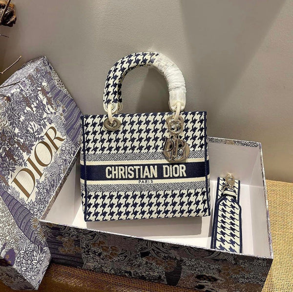 BORSA MEDIA DIOR BOOK TOTE – Accessorio premium elegante
