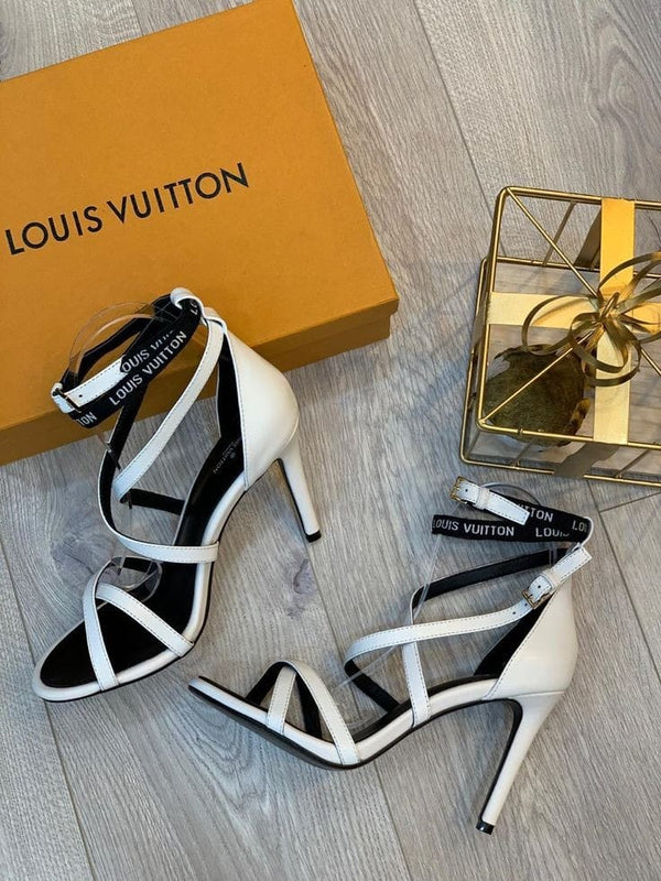 Décolleté – Accessorio premium elegante