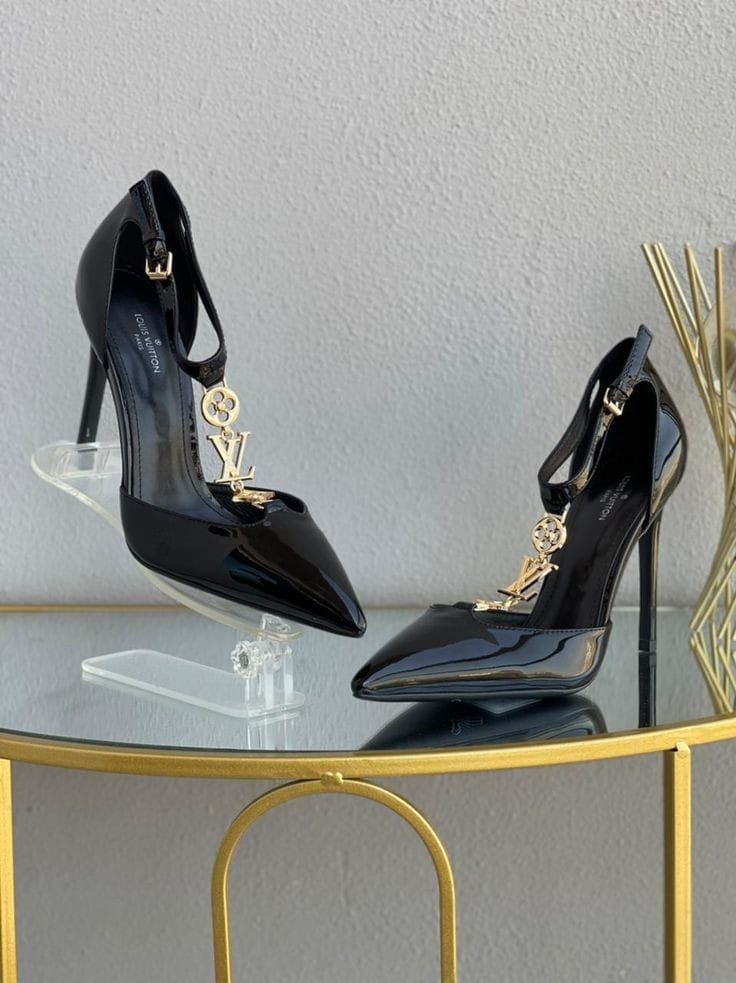 Décolleté – Accessorio premium elegante