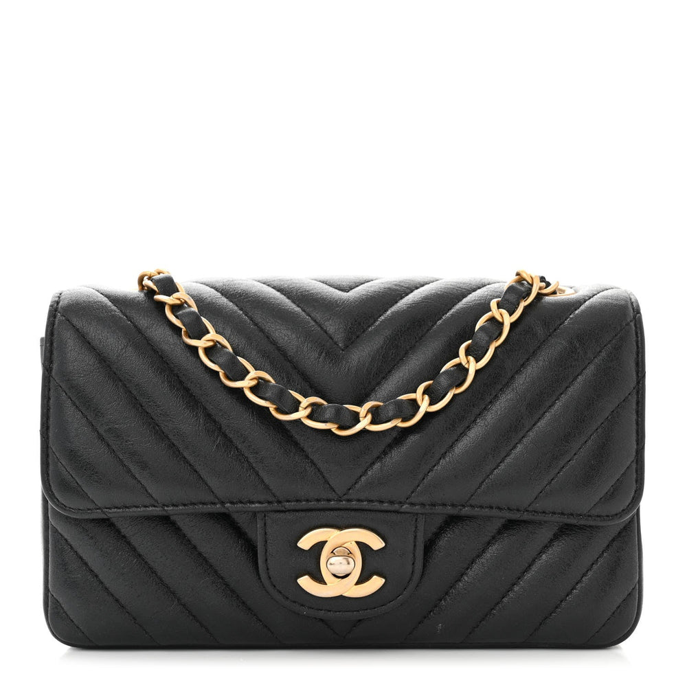 Chevron Mini Flap – Accessorio premium elegante