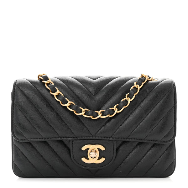 Chevron Mini Flap – Accessorio premium elegante