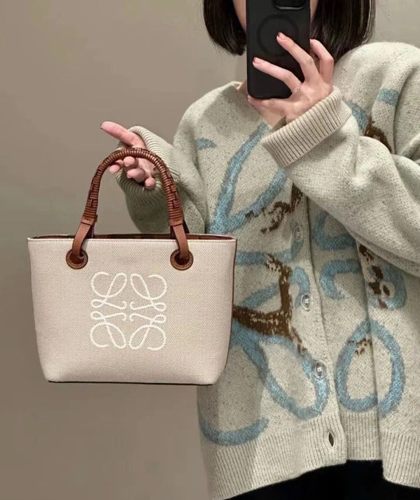 LOEWE – Accessorio premium elegante