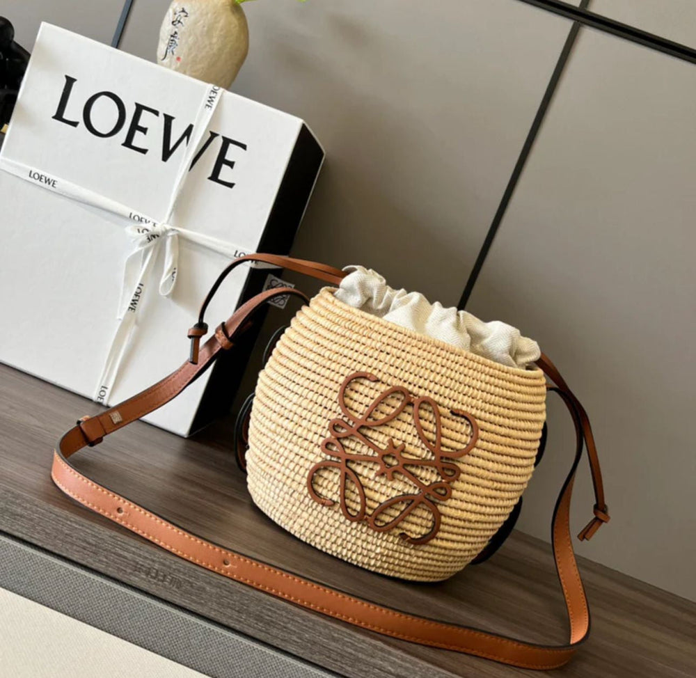 LOEWE – Accessorio premium elegante