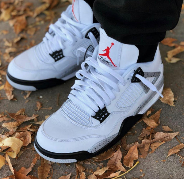 Air Jordan 4 – Accessorio premium elegante