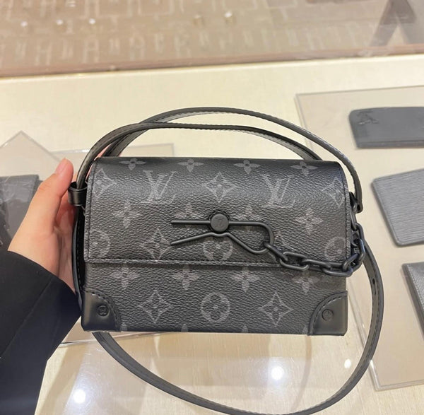 Sac Louis Vuitton Steamer – Accessorio premium elegante