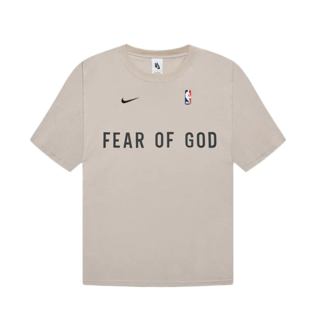 T shirt Nike x Fear of God – Accessorio premium elegante
