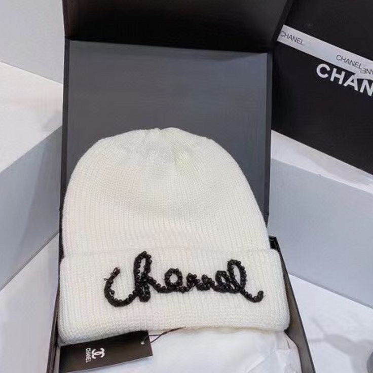Bonnet Chanel – Accessorio premium elegante