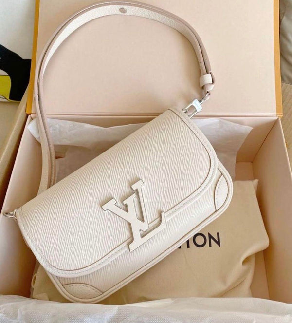 Sac Louis Vuitton Buci – Accessorio premium elegante