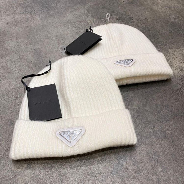 Bonnet Prada – Accessorio premium elegante