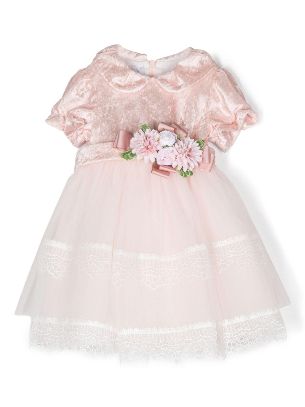 Abito per neonata Colorichiari rosa con applicazione a fiori – Accessorio premium elegante